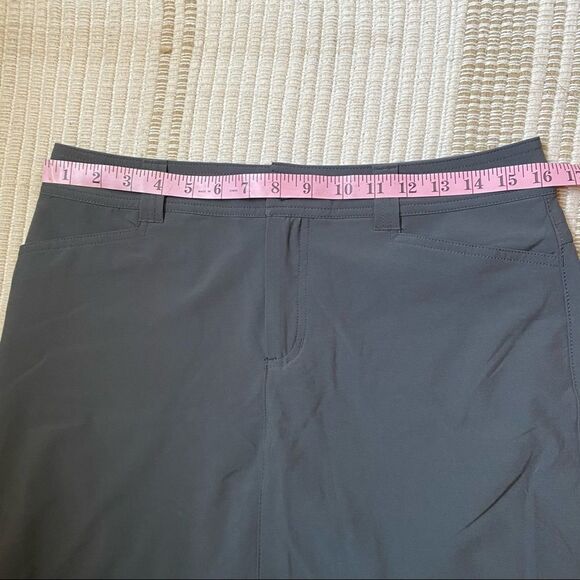 Eddie Bauer | Adventurer 2.0 Gray Skort, Size 4 - Picture 12 of 13